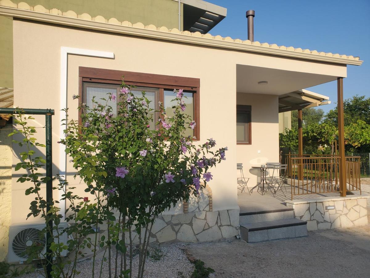 Backyard Apartment Kalligoni Dış mekan fotoğraf